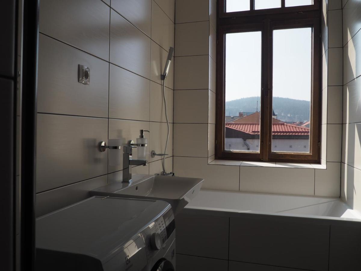 Apartmany Nejdek ภายนอก รูปภาพ